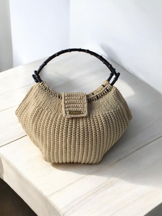 Χειροποίητη Τσάντα Με Κοκάλινα Χερούλια