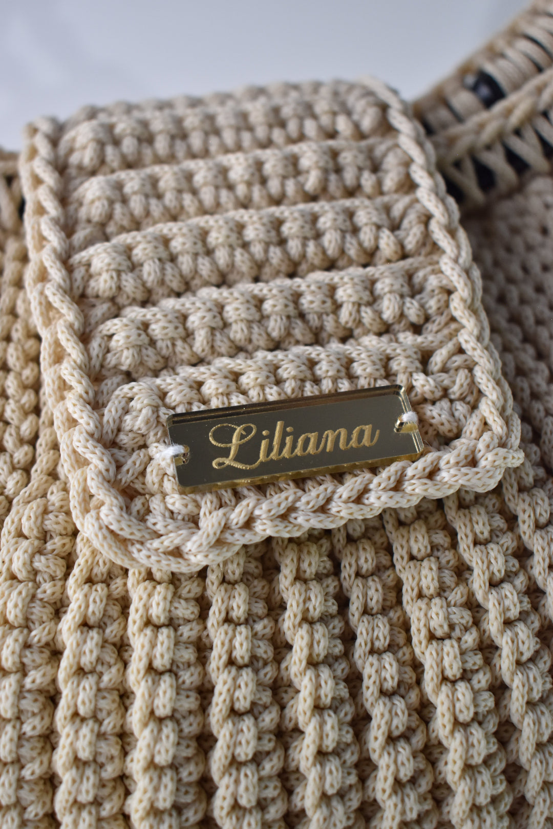 Χειροποίητη Τσάντα Με Κοκάλινα Χερούλια